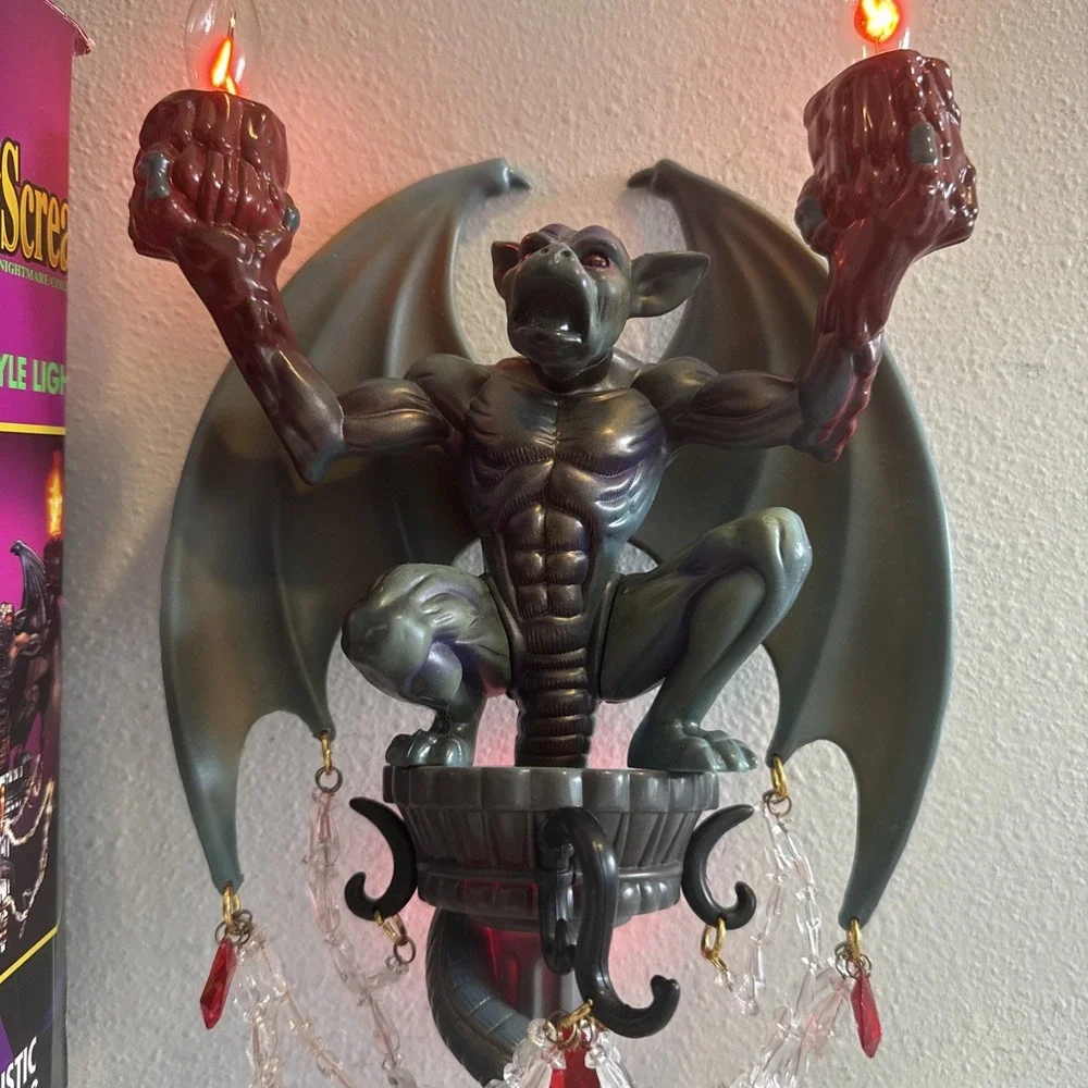 VTG 1996 HallowScream Nightmare Collection Flickering Gargoyle Light Wall Sconce
